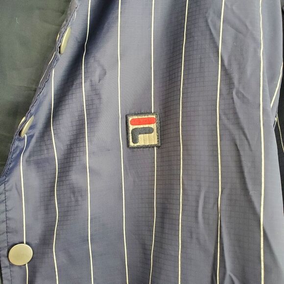Vintage Y2k Fila light wind breaker snap buttons size medium - Picture 6 of 9